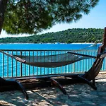 Dandy With Pool 2 Bedrooms Apartment Jezera