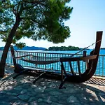 Dandy With Pool 2 Bedrooms Jezera