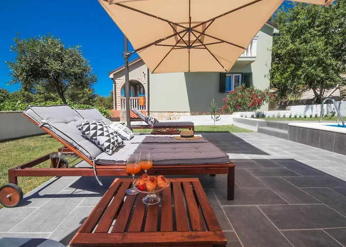 Appartamento Dandy With Pool 2 Bedrooms