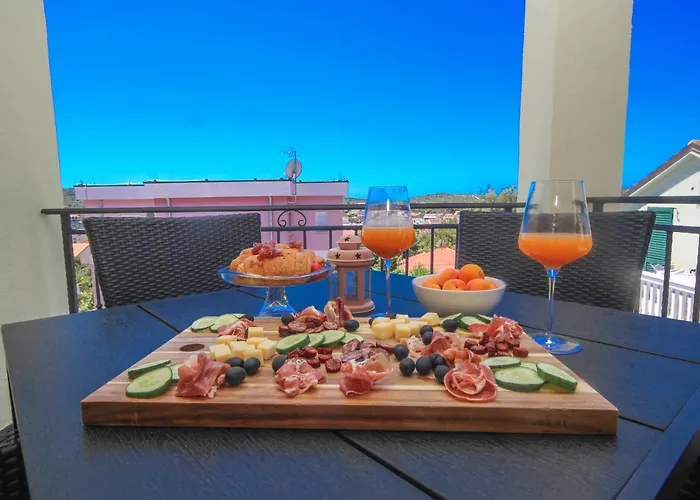 Dandy With Pool 2 Bedrooms * Jezera