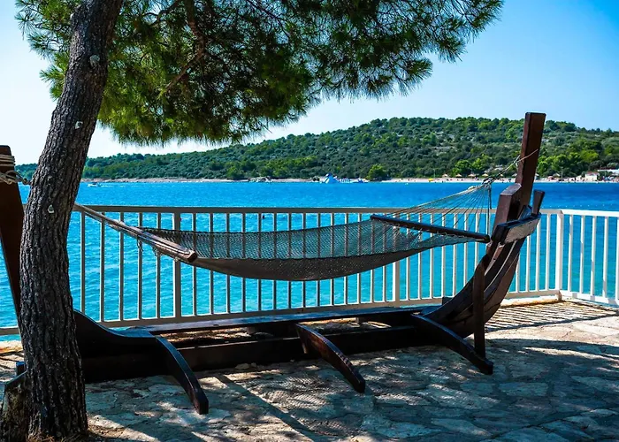 Dandy With Pool 2 Bedrooms Appartamento Jezera