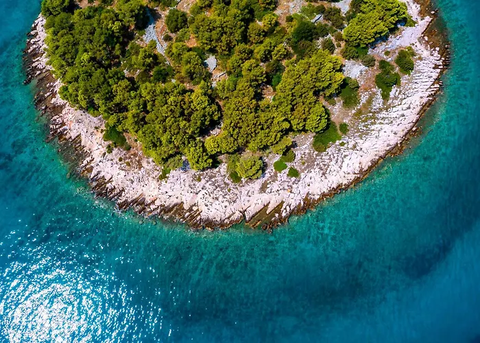 Dandy With Pool 2 Bedrooms 아파트