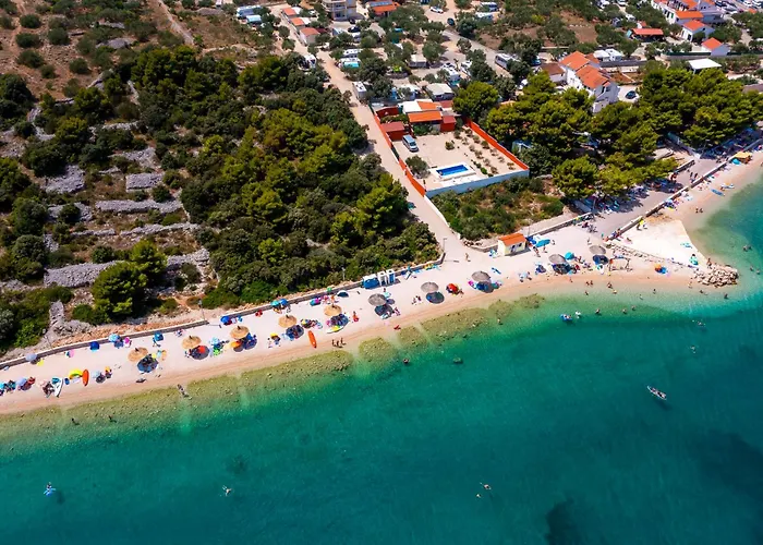 Appartamento Dandy With Pool 2 Bedrooms Jezera