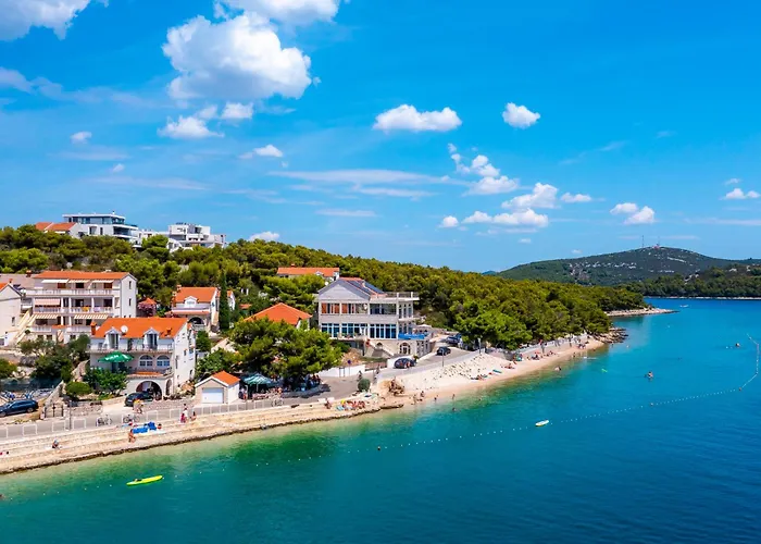 Appartamento Dandy With Pool 2 Bedrooms *